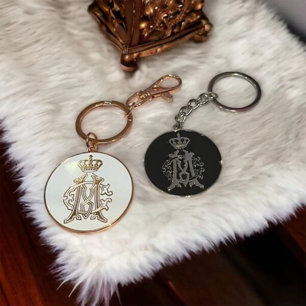 Keychains (Gold & Silver)